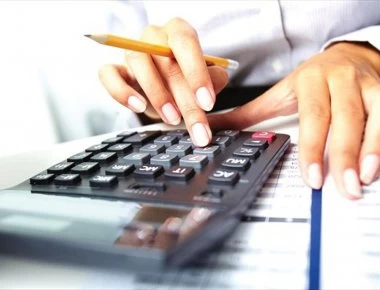 Οι πέντε παγίδες στις φετινές φορολογικές δηλώσεις – Πώς θα γλιτώσετε πρόσθετα χαράτσια